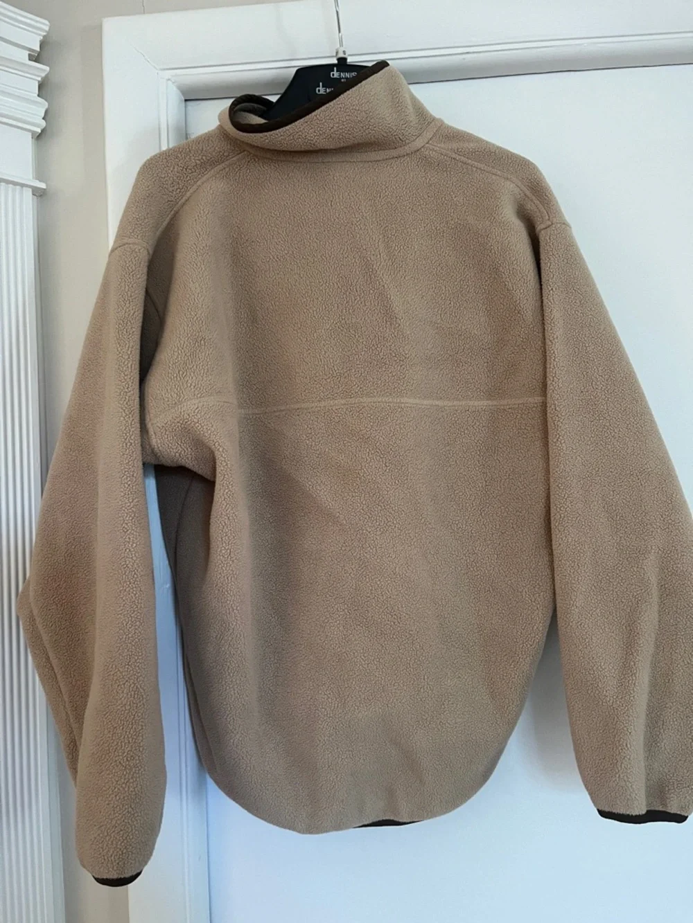 Patagonia Men’s Tan Fleece Synchilla Snap-T Pullover with Brown Trim. Size M - Picture 2 of 3